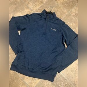 Navy blue pull over Med top.